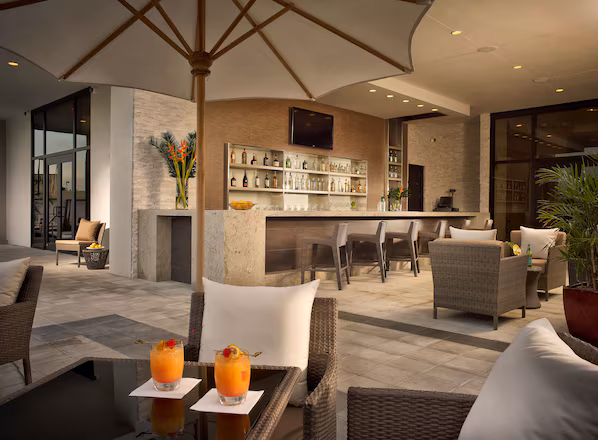 Outdoor bar at EB Hotel Miami
